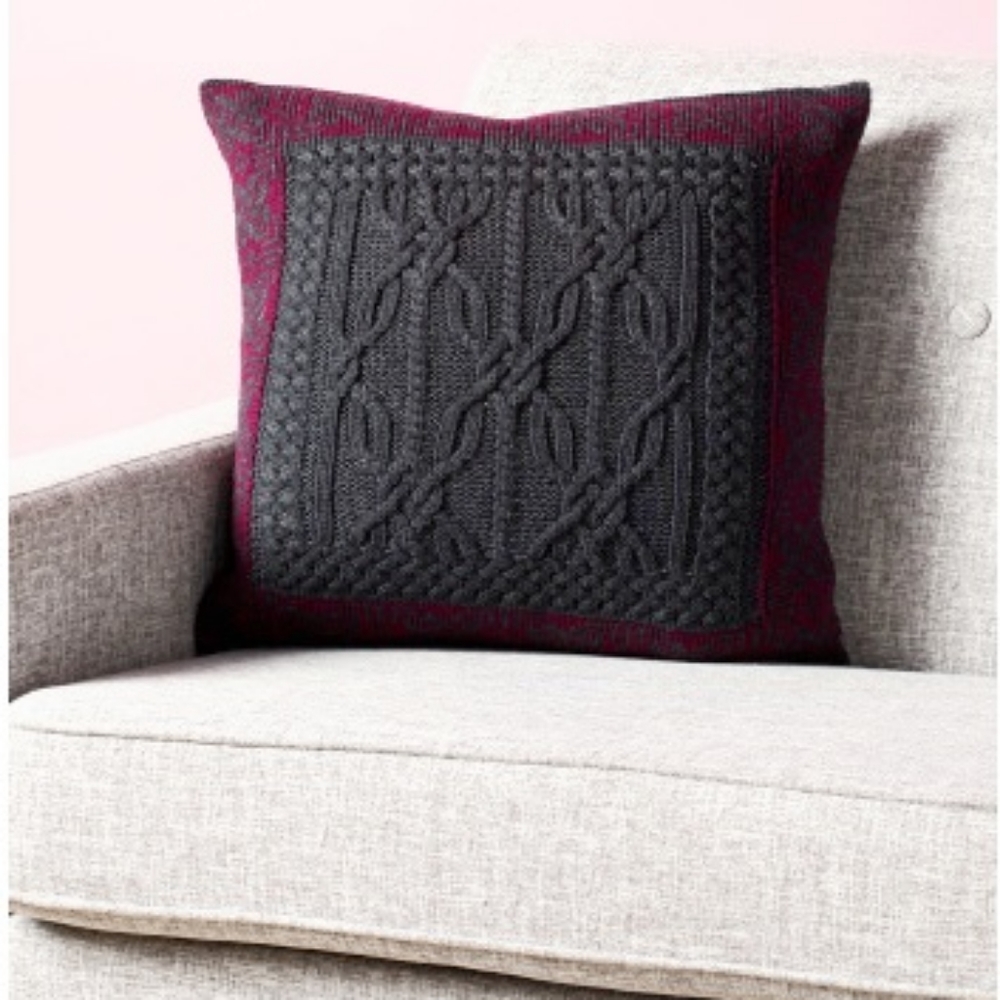 2 Pc ARAN MOR Ireland Decorative Throw Pillow 100% Merino Wool Charcoal Burgundy